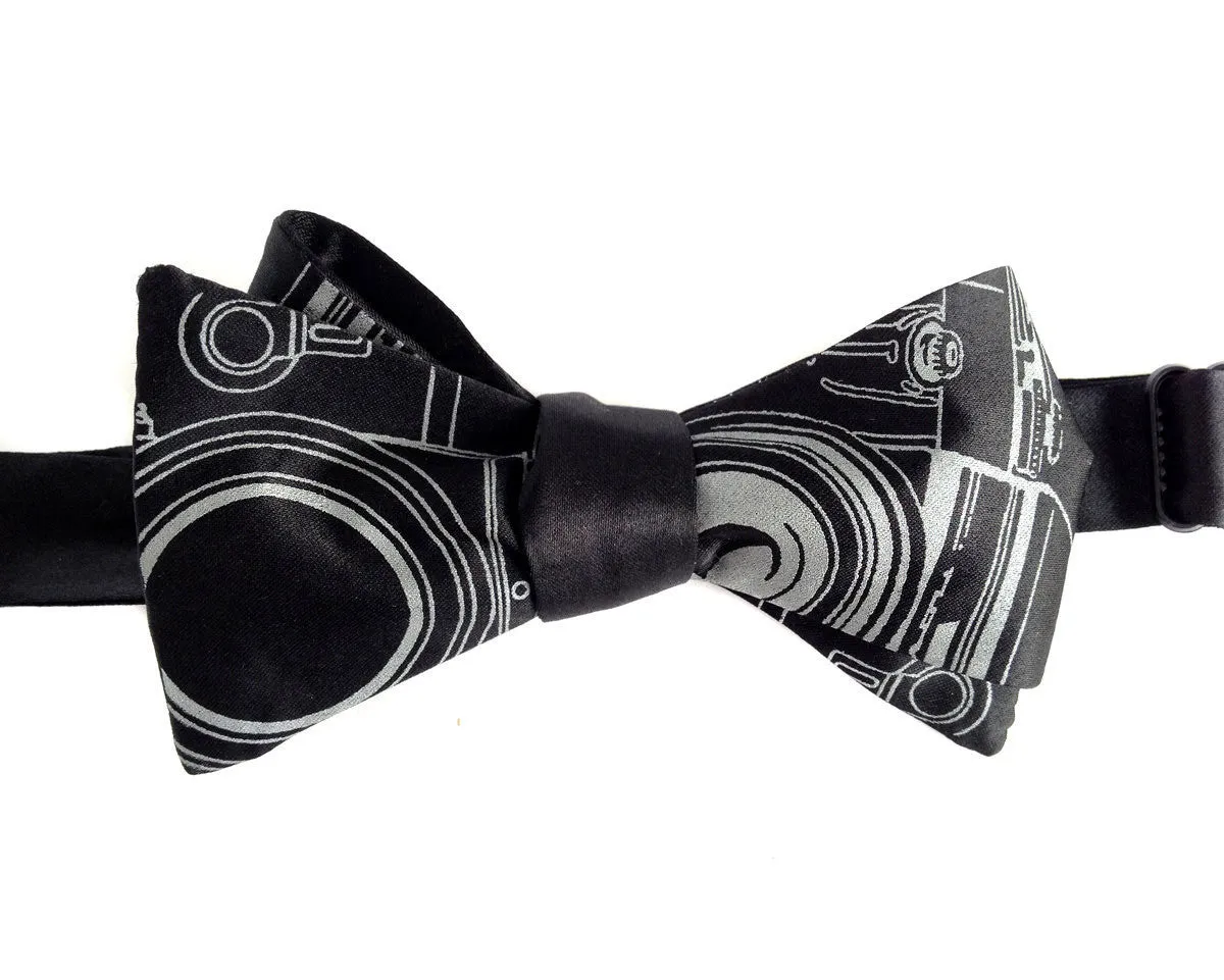 Camera Print Bow Tie. Photographer's bowtie.