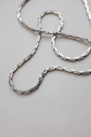 CLASSY STERLING SILVER 925 VINTAGE NECKLACE