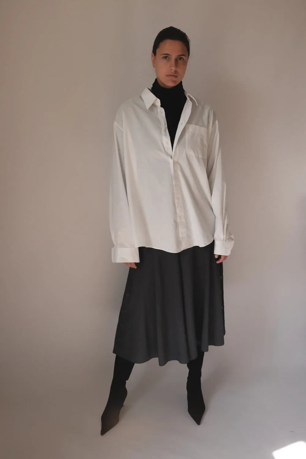 CLASSY VINTAGE WHITE SHIRT