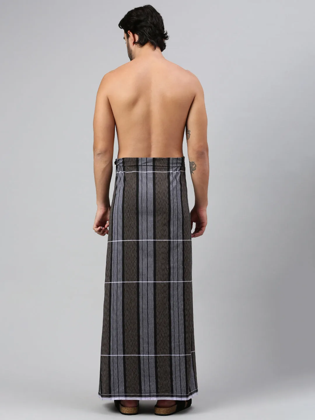 TRENDY COLLECTIONS 2024 - 009